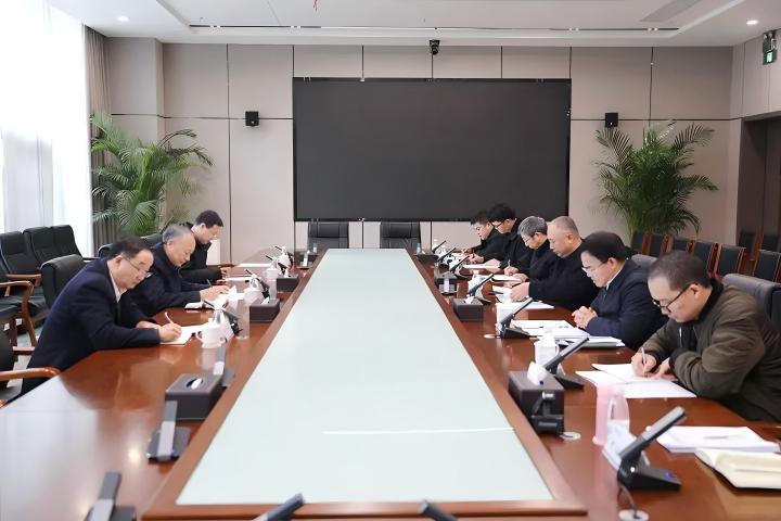 市政协主席、市茶产业链链长王均成到CA88集团、市茶产业协会调研